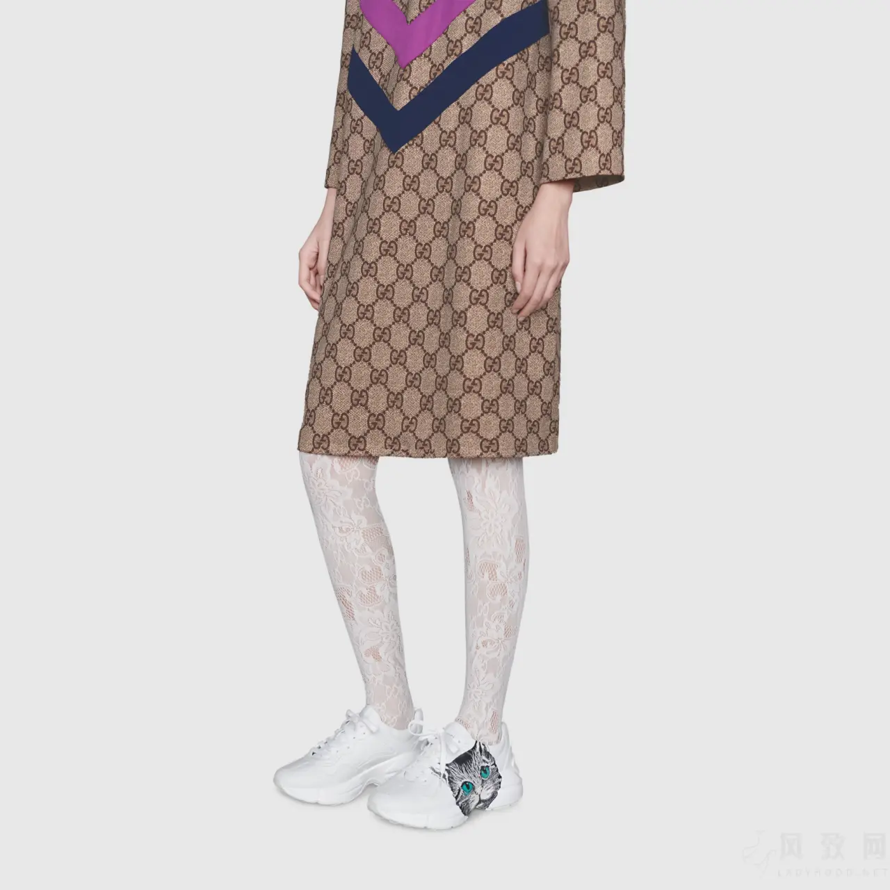 Alternative view of Giày Gucci Wmns Rhyton 'Mystic Cat White' 583337-DRW00-9014