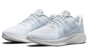Alternative view of Giày Nike WMNS Quest 4 'White Photon Dust' DA1106-100