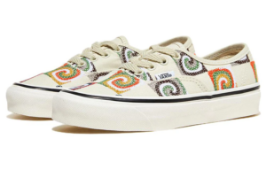 Giay Vans Authentic 44 'Cream' VN0A7Q5CWHT