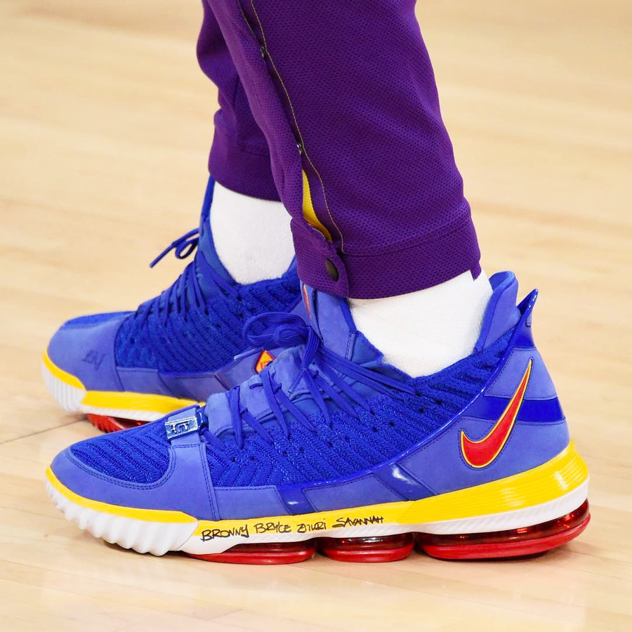 Giày Nike LeBron 16 'Superman SuperBron' CD2450-400 - Ảnh 2