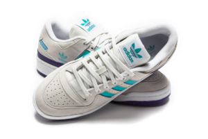 Giay Adidas Forum 84 Low ADV 'Retro Colors White' HP9093