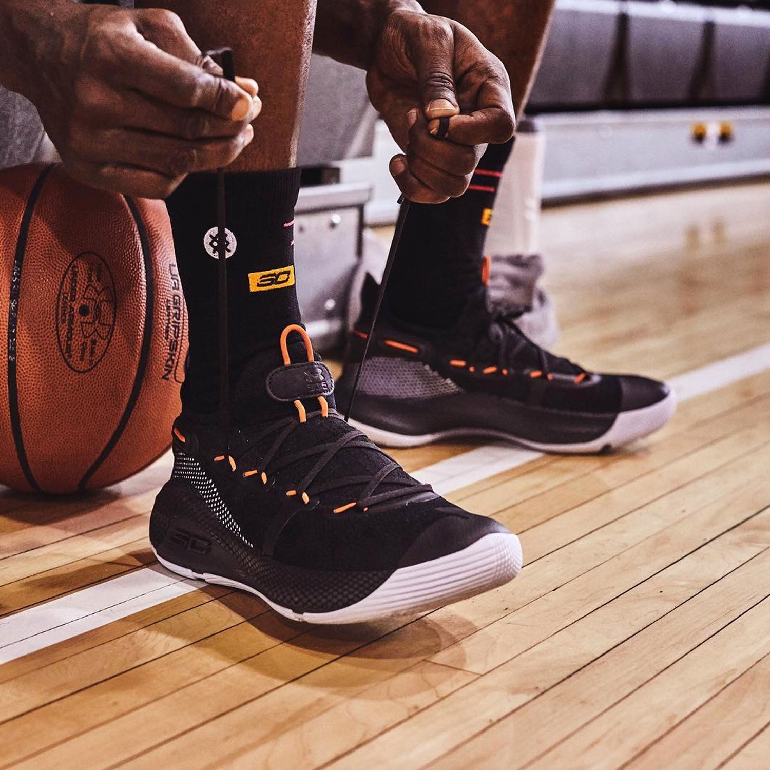 Giày Under Armour Curry 6 'Oakland Sideshow' 3020612-003 - Ảnh 2
