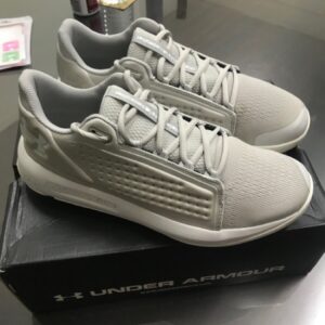 Alternative view of Giày Under Armour Torch Low 'Silver' 3020621-100