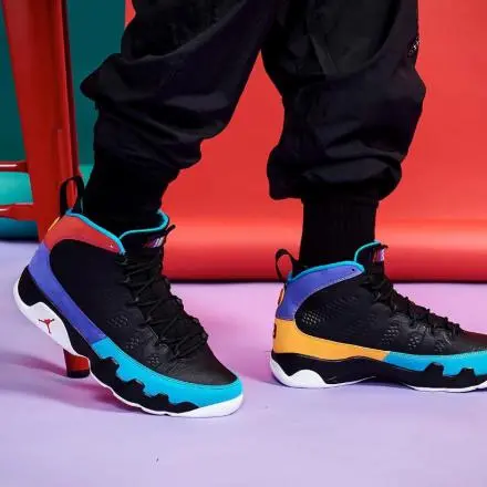 Alternative view of Giày Nike Air Jordan 9 Retro 'Dream It, Do It' 302370-065