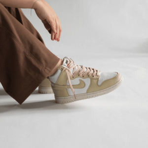 Giay Nike Dunk High Team 'Gold Dust' DX3452-700