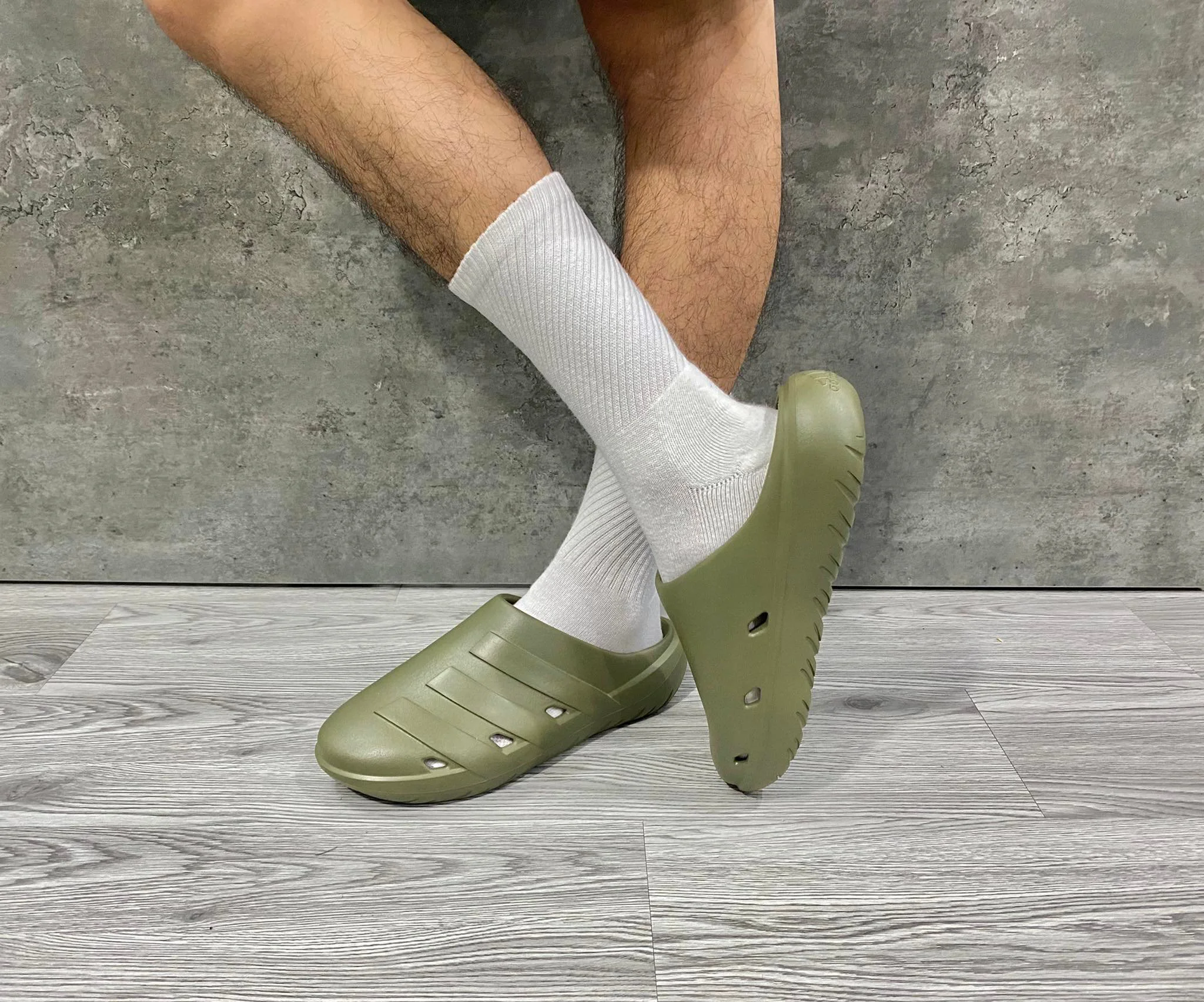 Dep Adidas Adicane Clogs 'Olive Strata' HQ9917