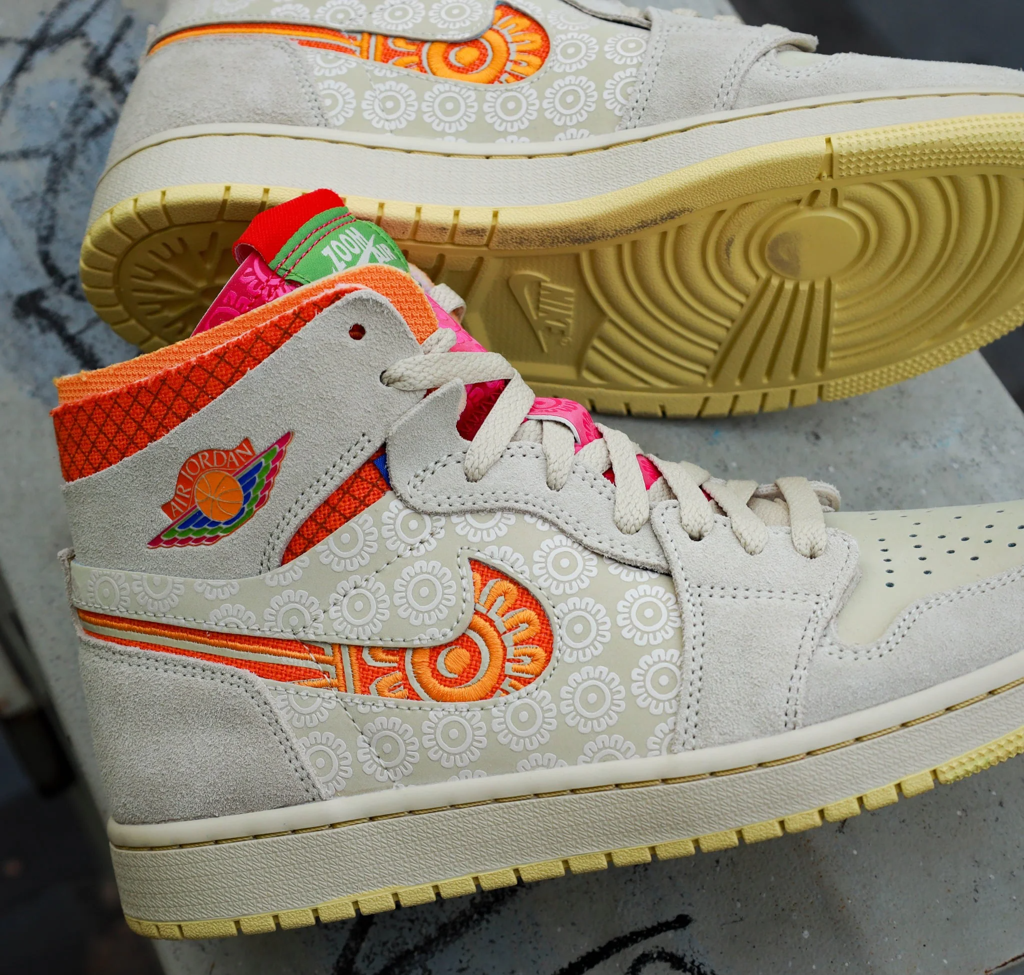 Giày Nike Air Jordan 1 High Zoom Air CMFT 'Somos Familia' FB2931-288 - Ảnh 5