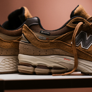 Giay New Balance 2002R 'Tobacco' M2002RXG