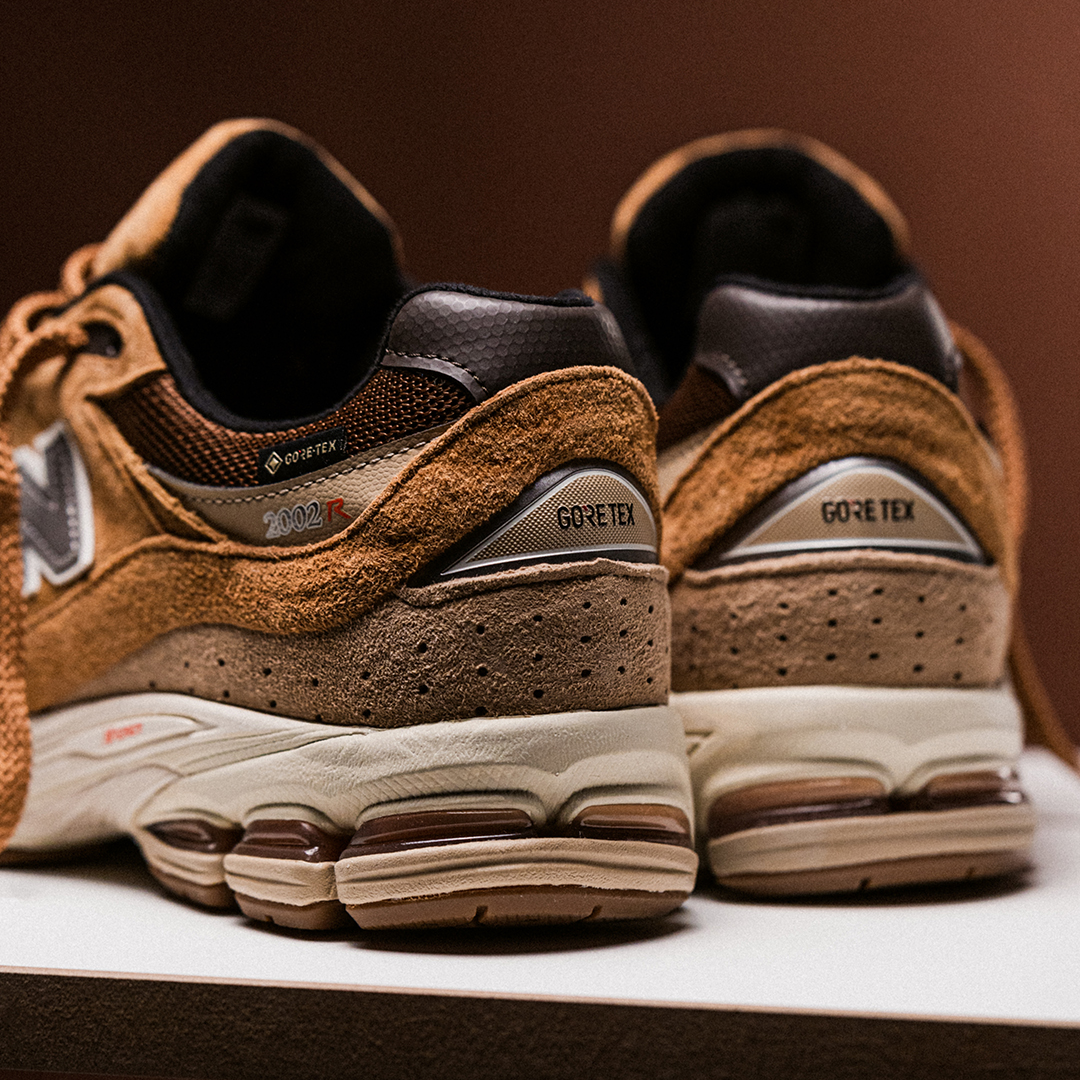 Giay New Balance 2002R 'Tobacco' M2002RXG