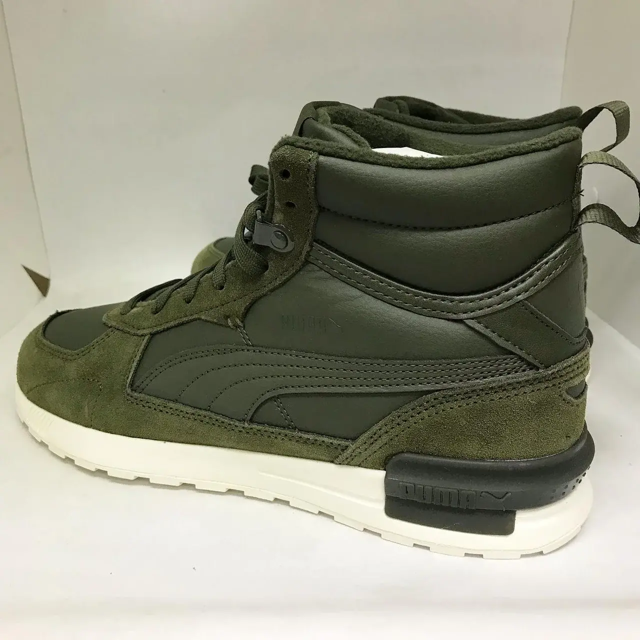 Alternative view of Giày Puma Graviton Mid Forest Night 383204-02