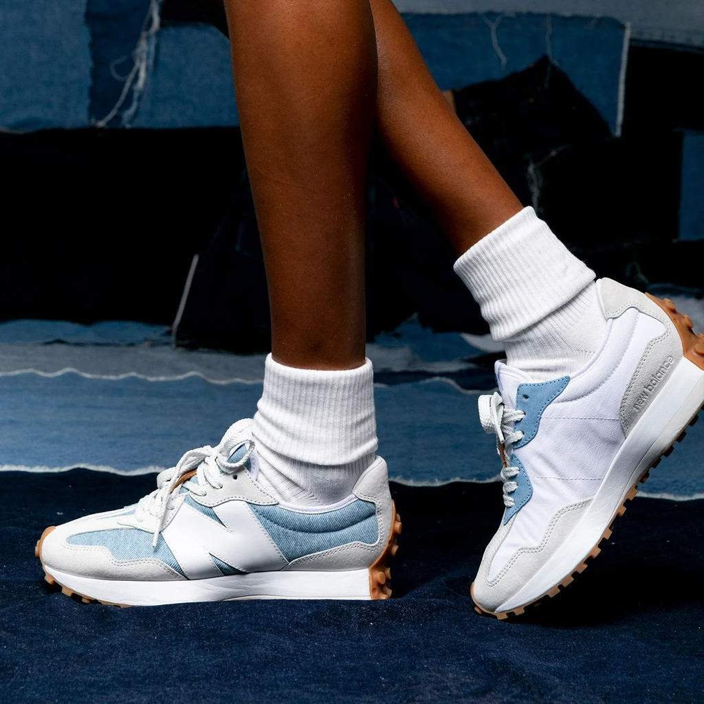 Giày New Balance Levi's x Wmns 327 'Light Wash Denim' WS327LVA - Ảnh 3