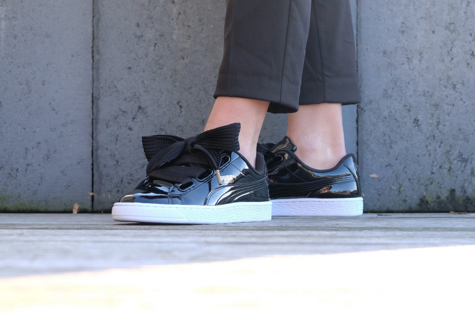 Giày PUMA Basket Heart Patent 363073-01 - Ảnh 3