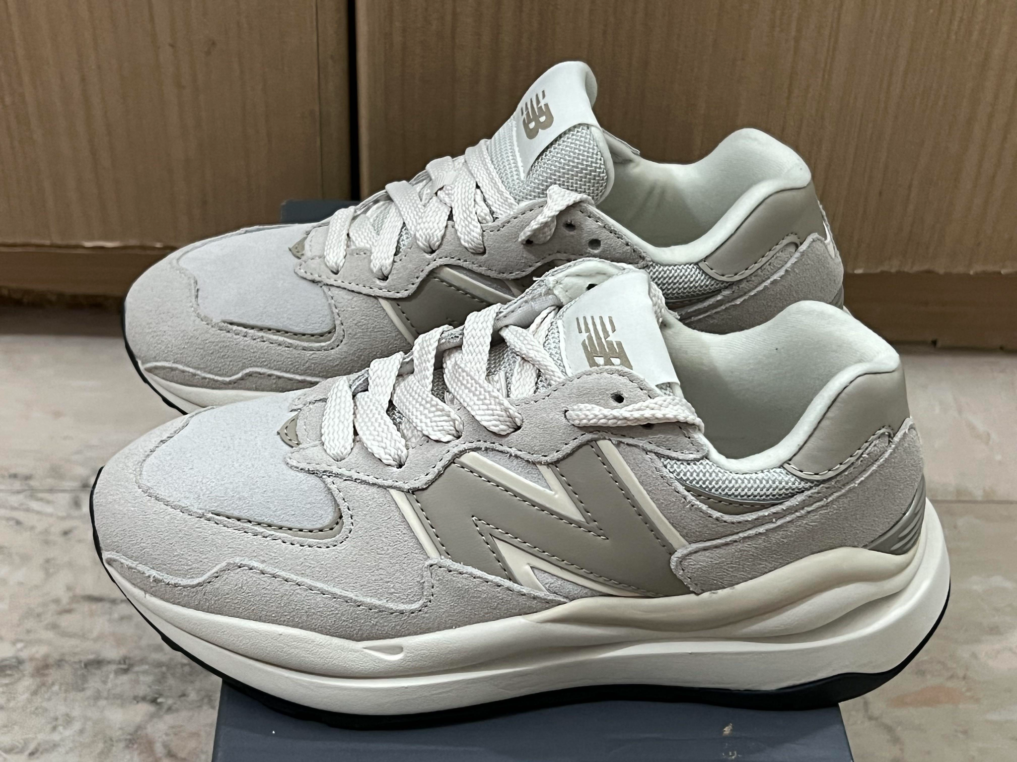 Giày New Balance 5740 Classic 'Au Lait' W5740LT1 - Ảnh 3