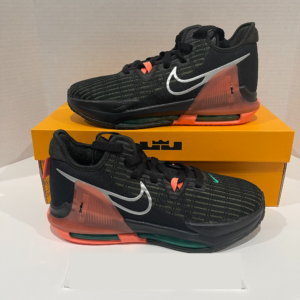 Giay Nike LeBron Witness 6 GS 'Black Crimson Pulse' DD0423-001