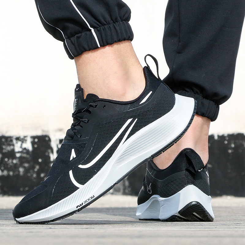 Giày Nike Air Zoom Pegasus 37 Shield 'Black Pure Platinum' CQ7935-002 - Ảnh 4