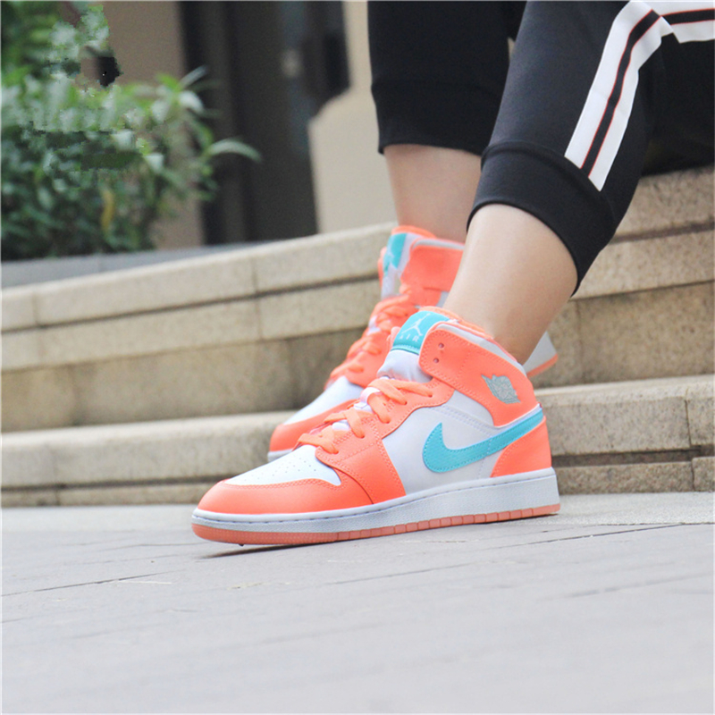 Giày Nike Air Jordan 1 Mid GG 'Crimson Pulse' 555112-814 - Ảnh 2