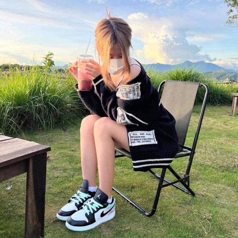 Giày Nike Air Jordan 1 Low SE 'White Black Tie Dye' DQ2514-100 - Ảnh 3