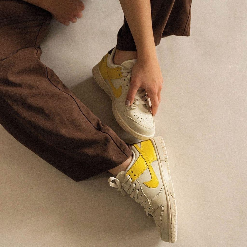Giày Nike Dunk Low LX 'Banana' DR5487-100 - Ảnh 3