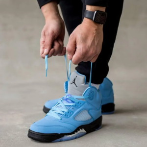 Giay Nike Air Jordan 5 Retro 'University Blue' DV1310-401