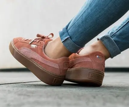 Alternative view of Giày Puma Suede Platform Animal Womens 'Cameo Brown' 365109-02