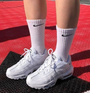 Alternative view of Giày Nike Air Max 95 Essential White Silver AT9865-100
