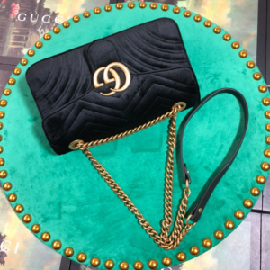 Alternative view of Túi Gucci GG Marmont Velvet Shoulder Bag 443497-K4D2T-1000