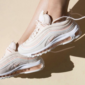 Alternative view of Giày Nike Wmns Air Max 97 'Guava Ice' 921733-801