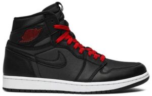 Giày Nike Air Jordan 1 Retro High OG 'Black Gym Red' 555088-060