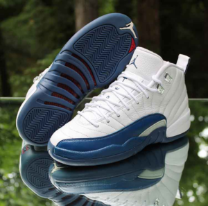 Alternative view of Giày Nike Air Jordan 12 Retro BG 'French Blue' 2016 153265-113