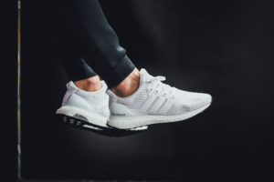 Alternative view of Giày Adidas Ultraboost 4.0 'Pure White' BB6168