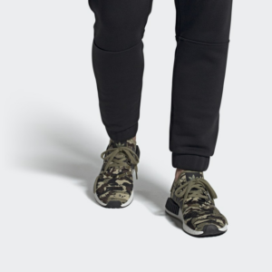 Giay Adidas NMD R1 'Duck Camo' D96617