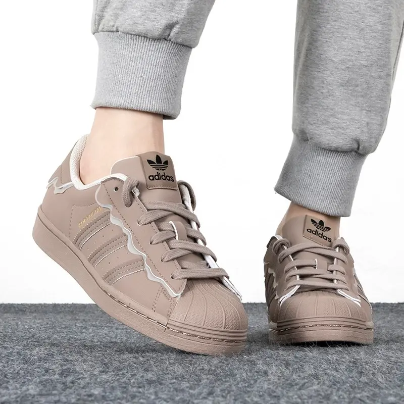 Alternative view of Giày Adidas Superstar Cappuccino 'Core Black' GW4440