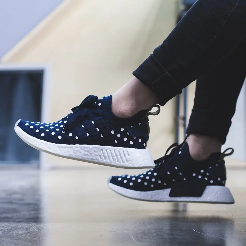 Alternative view of Giày Adidas Wmns NMD R2 PK 'Collegiate Navy' BA7560