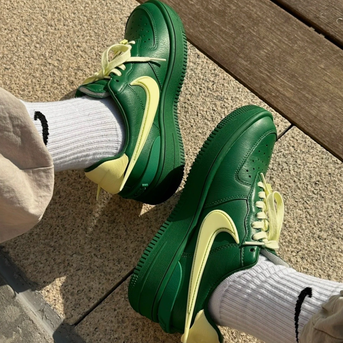 Giay Nike Air Force 1 x Ambush 'Pine Green' DV3464-300