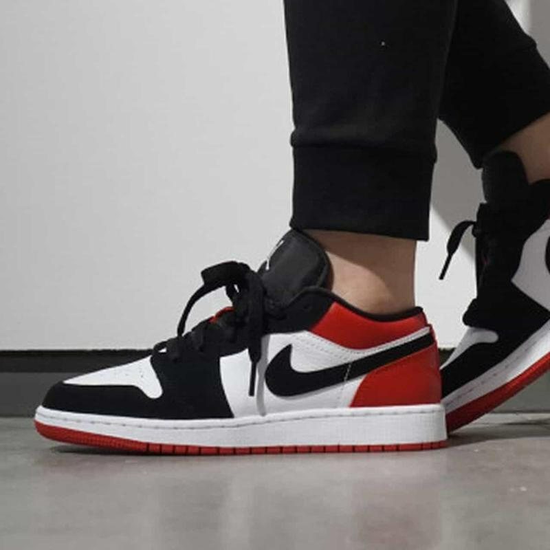 Giày Nike Air Jordan 1 Low GS 'Black Toe' 553560-116 - Ảnh 3