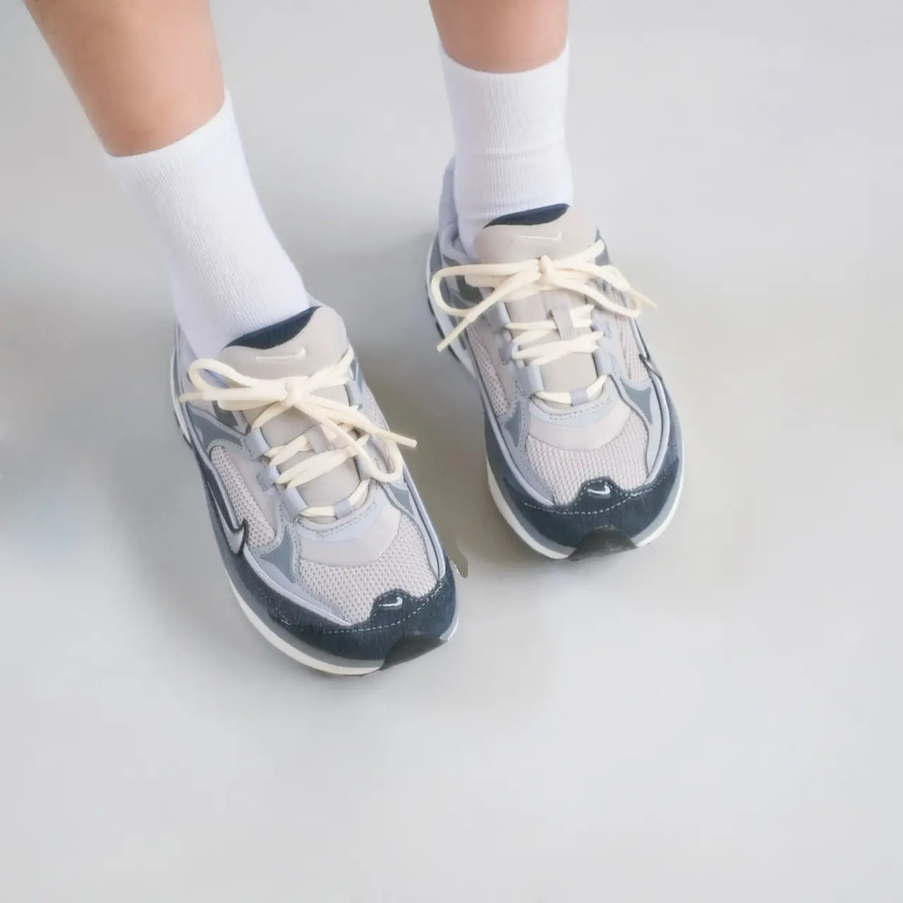 Giay Nike Air Max Bliss Next Nature 'Iron Ore Armory Navy' DZ6754-001