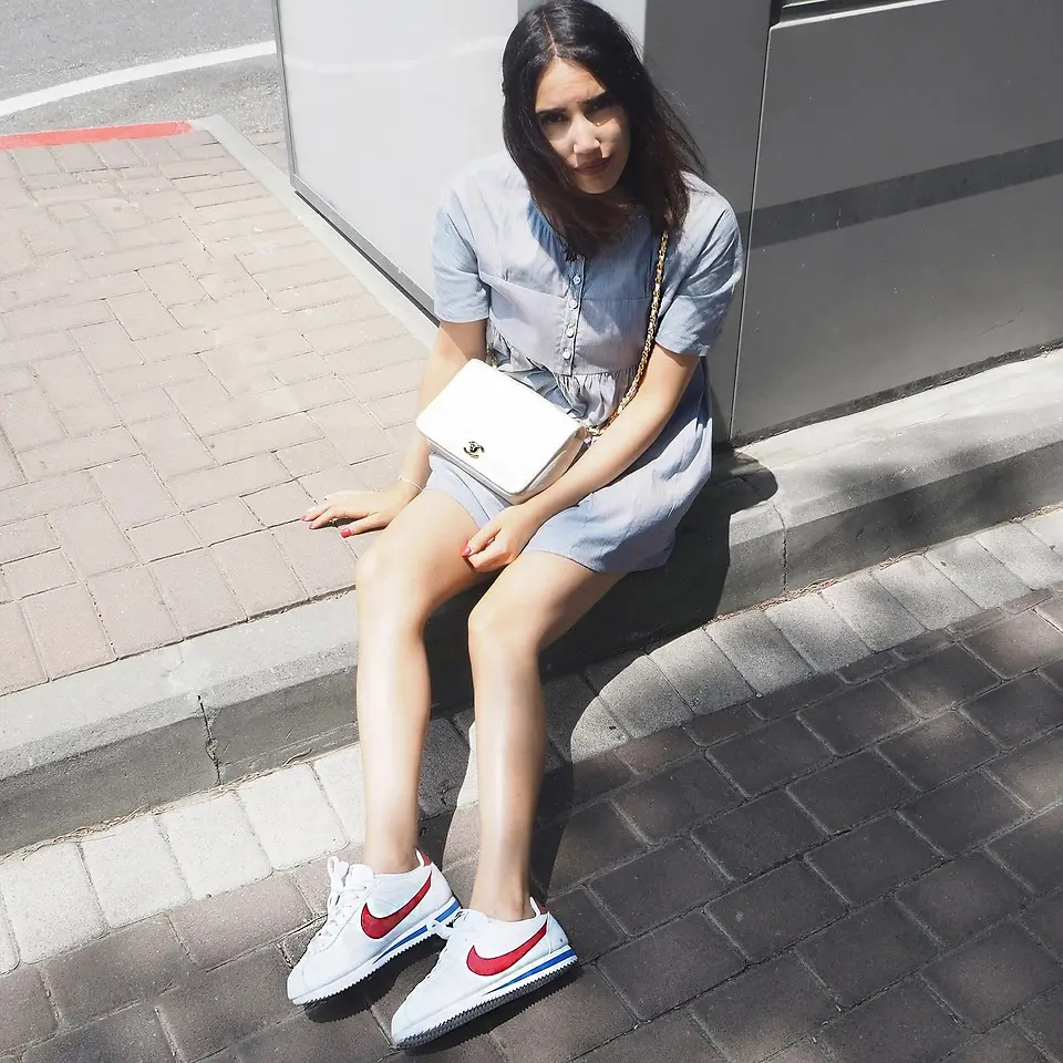 Alternative view of Giày Nike Classic Cortez Leather 'White Red' 807471-103