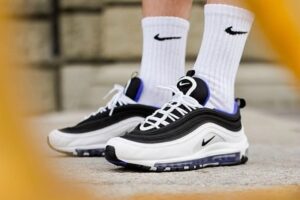 Alternative view of Giày Nike Air Max 97 'White Violet' 921826-103
