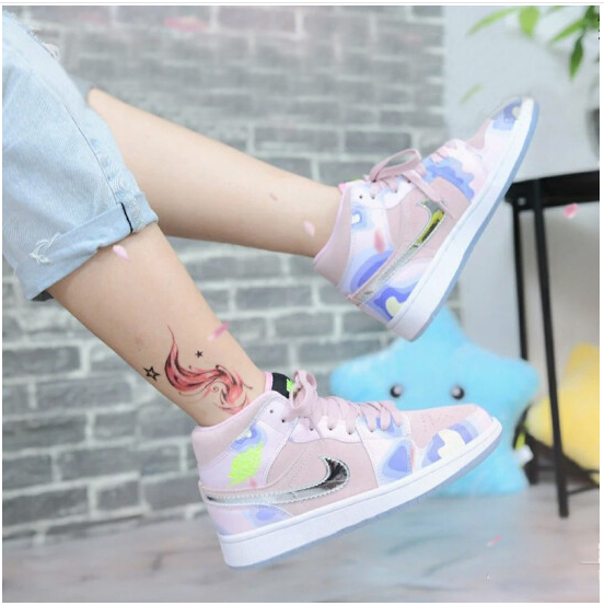 Giày Nike Wmns Air Jordan 1 Mid SE 'P Her Spective' CW6008-600 - Ảnh 2