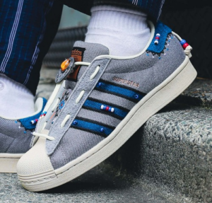 Alternative view of Giày Adidas Superstar 'Grey' S29064
