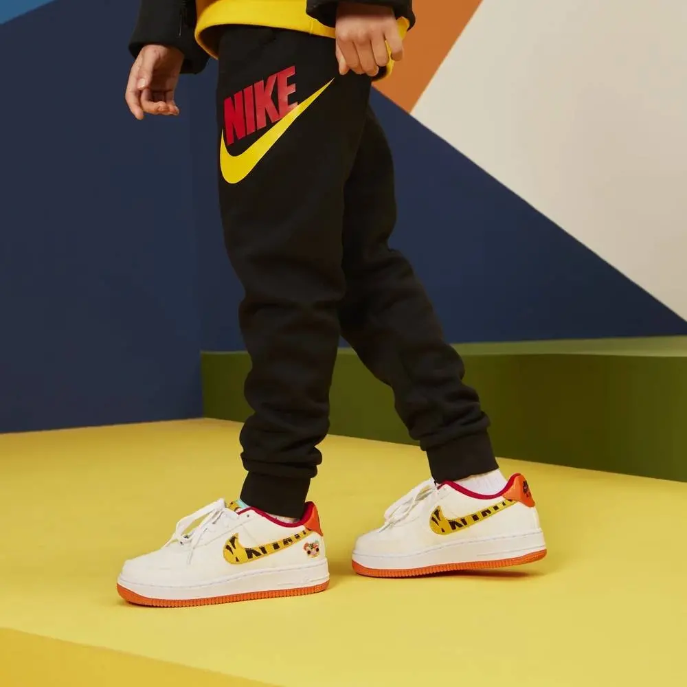 Alternative view of Giày Nike Air Force 1 Low GS ‘Year of the Tiger’ DQ4502-171