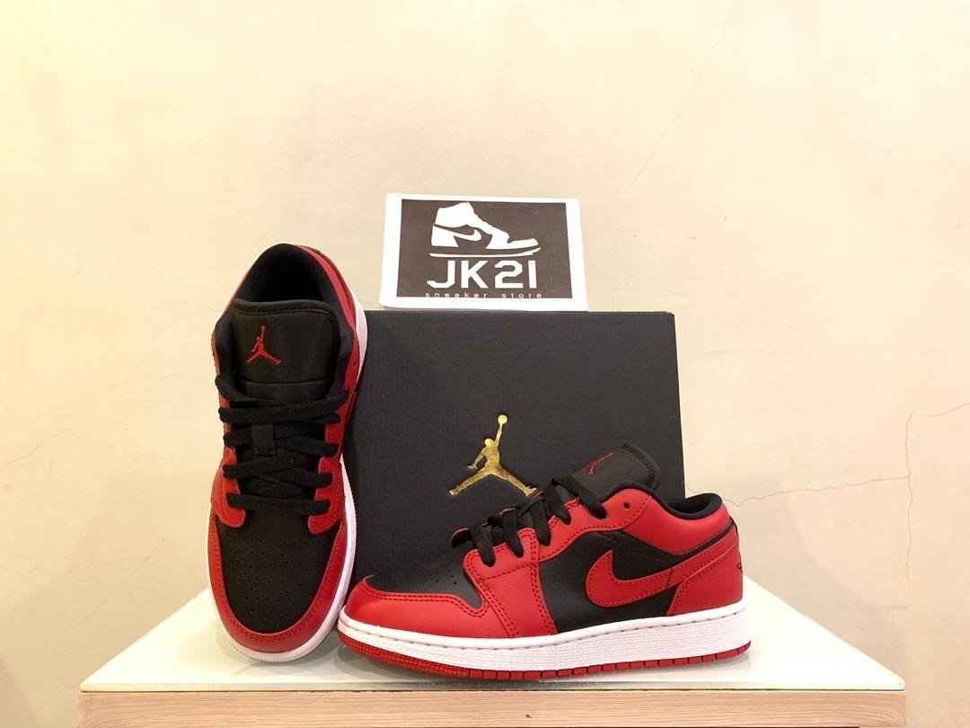 Giày Nike Air Jordan 1 Low GS 'Reverse Bred' 553560-606 - Ảnh 6
