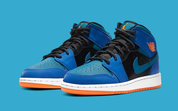 Giày Nike Air Jordan 1 Mid GS 'Racer Blue' 554725-440 - Ảnh 6