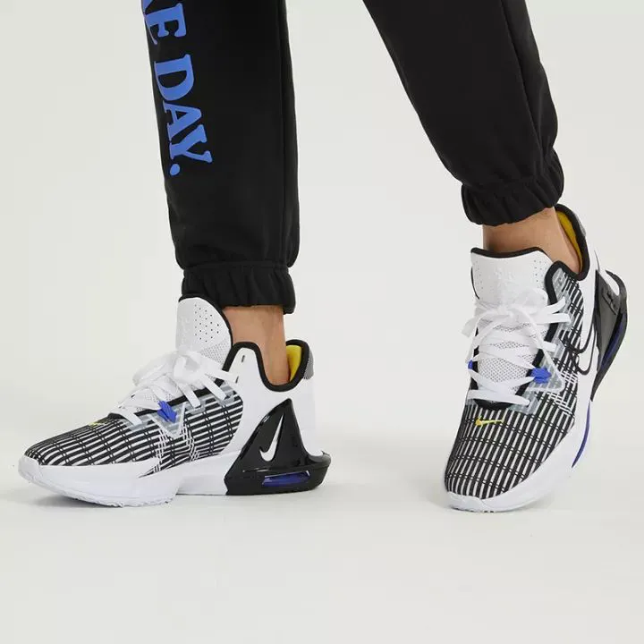 Giay Nike LeBron Witness 6 EP 'White Persian Violet' DC8994-100