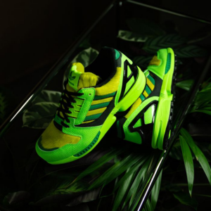 Alternative view of Giày Adidas atmos x ZX 8000 'A-ZX Series G-SNK' FX8593