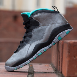 Alternative view of Giày Nike Air Jordan 10 Retro 'Lady Liberty' 705178-045