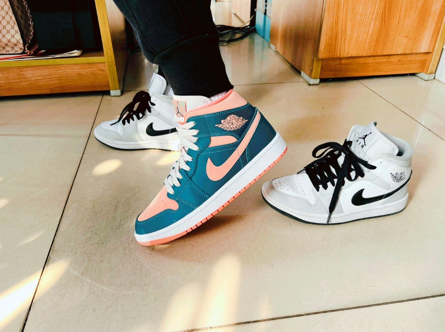 Giày Nike Air Jordan 1 Mid 'Pink Blue' BQ6472-308 - Ảnh 2