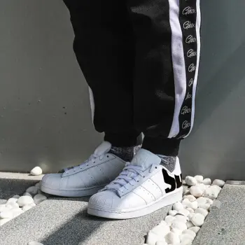 Alternative view of Giày Adidas Superstar 'Big Logo' B37978