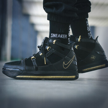 Giày Nike Zoom LeBron 3 Retro 'Metallic Gold' 2018 AO2434-001 - Ảnh 2