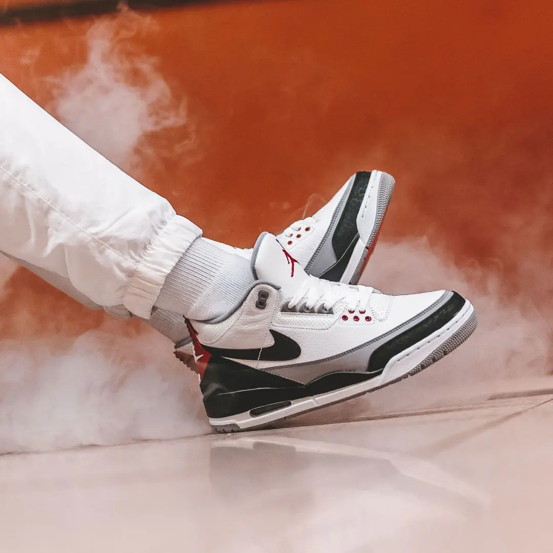 Alternative view of Giày Nike Air Jordan 3 Retro NRG 'Tinker' AQ3835-160